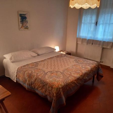 Casa Vacanza Villa Patrizia Follo Alto Экстерьер фото