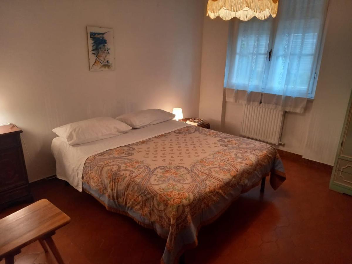 Casa Vacanza Villa Patrizia Follo Alto Экстерьер фото