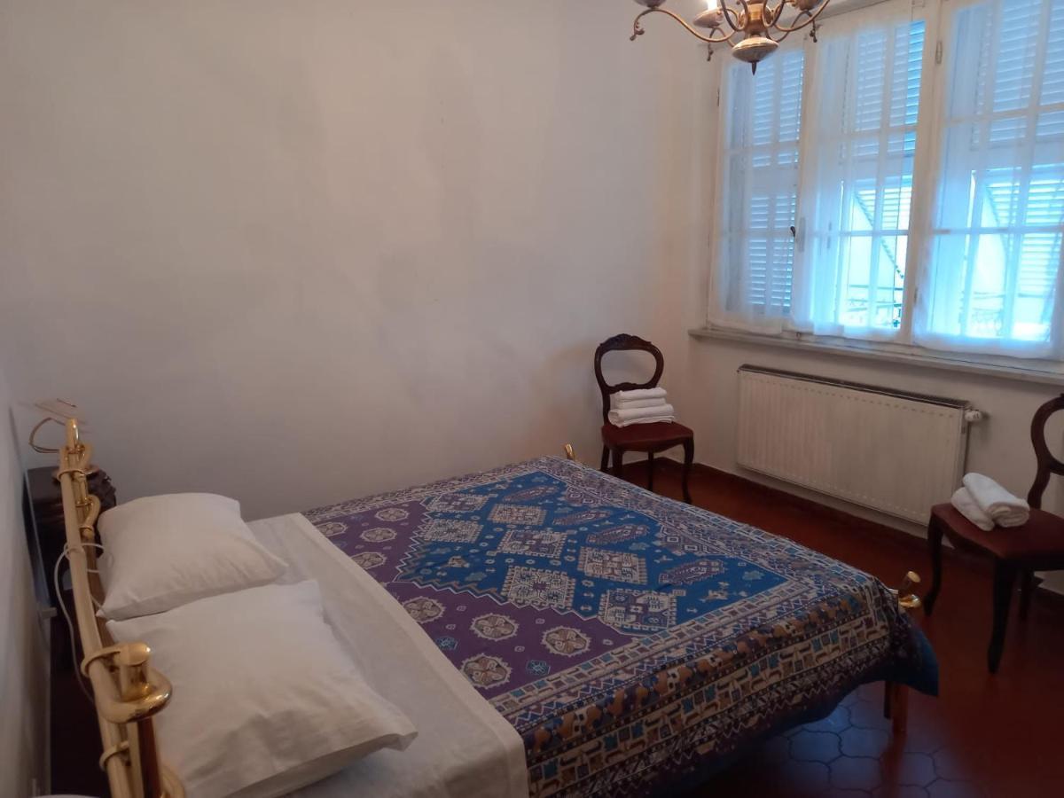 Casa Vacanza Villa Patrizia Follo Alto Экстерьер фото